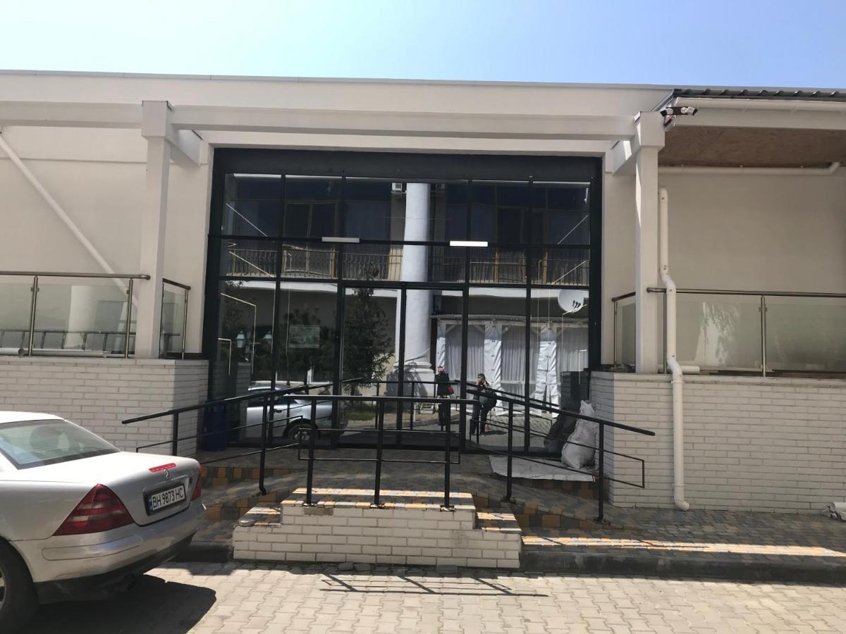 Apartmán Аркадийский Дворец. Санрайз Oděsa Exteriér fotografie